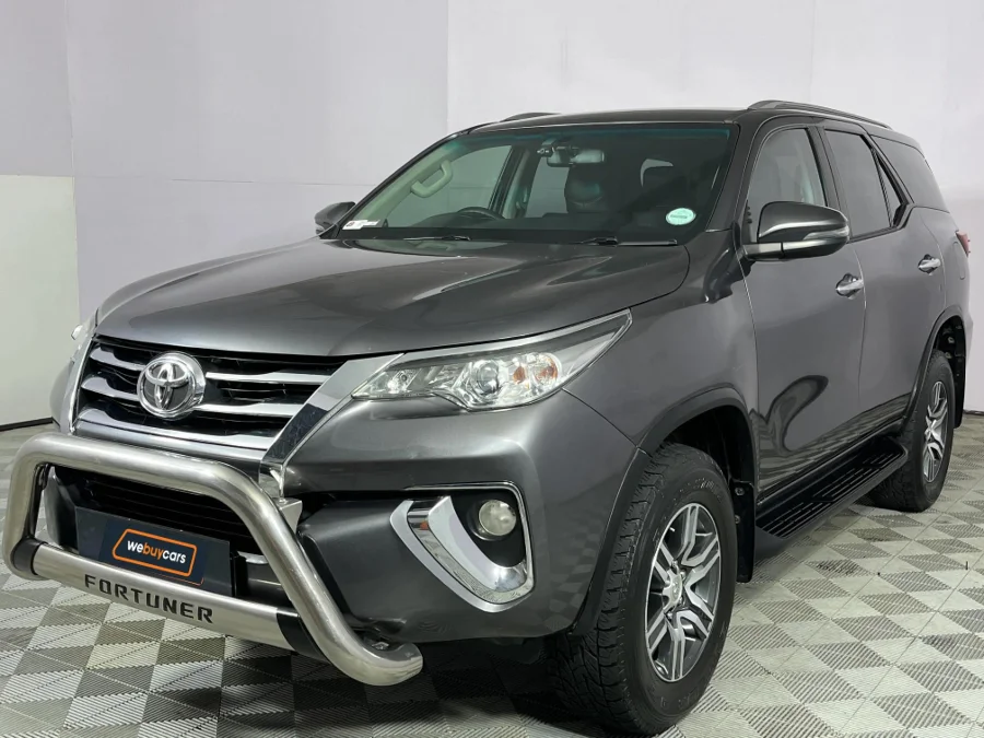 Used 2018 Toyota Fortuner 2.4GD-6 auto - WeBuyCars Epping Used 2018 Toyota Fortuner 2.4GD-6 auto - WeBuyCars Epping