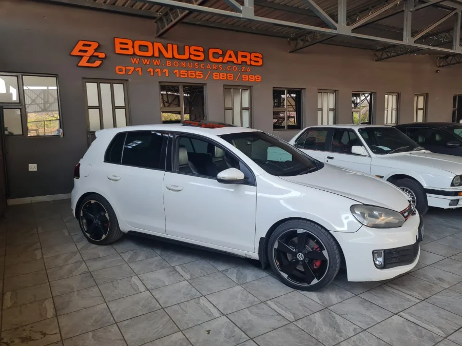 Used 2010 Volkswagen Golf GTI - Bonus Cars Used 2010 Volkswagen Golf GTI - Bonus Cars