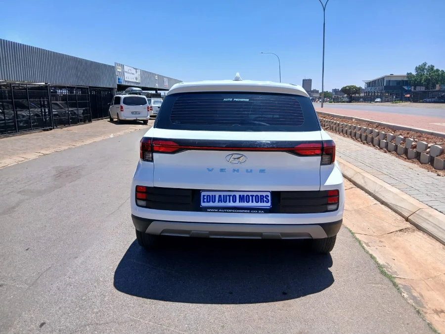 Used 2023 Hyundai Venue 1.2 Motion - Edu Auto Motors Used 2023 Hyundai Venue 1.2 Motion - Edu Auto Motors