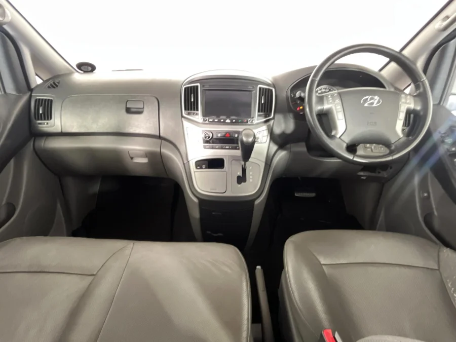 Used 2018 Hyundai H-1 2.5VGTi bus Elite 9-seater - WeBuyCars Richmond Used 2018 Hyundai H-1 2.5VGTi bus Elite 9-seater - WeBuyCars Richmond