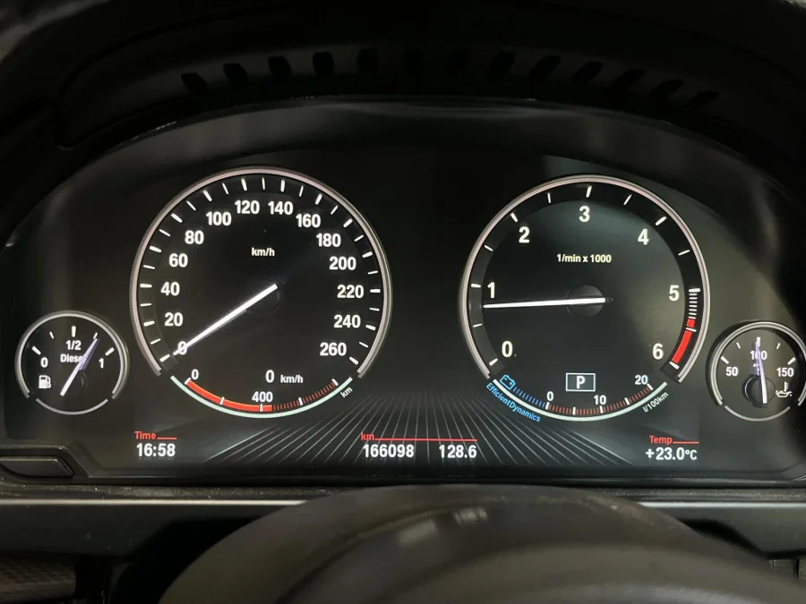 Used 2014 BMW X5 M50d - WeBuyCars Germiston Used 2014 BMW X5 M50d - WeBuyCars Germiston