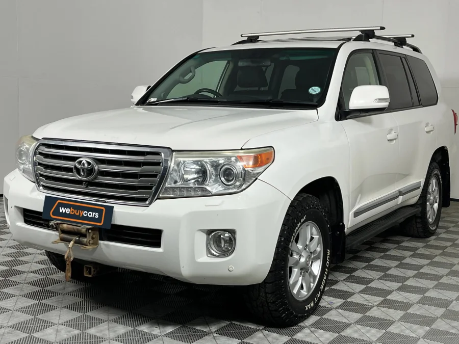 Used 2013 Toyota Land Cruiser 200 4.5D-4D V8 VX - WeBuyCars Pietermaritzburg Used 2013 Toyota Land Cruiser 200 4.5D-4D V8 VX - WeBuyCars Pietermaritzburg