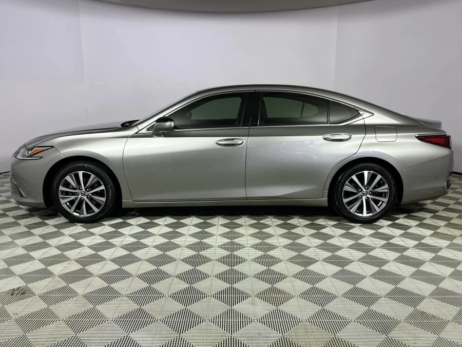 Used 2020 Lexus ES 250 EX - WeBuyCars Durban Used 2020 Lexus ES 250 EX - WeBuyCars Durban