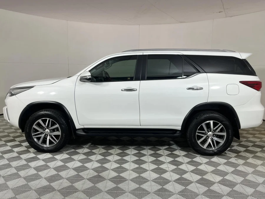 Used 2017 Toyota Fortuner 2.8GD-6 auto - WeBuyCars JHB South Used 2017 Toyota Fortuner 2.8GD-6 auto - WeBuyCars JHB South