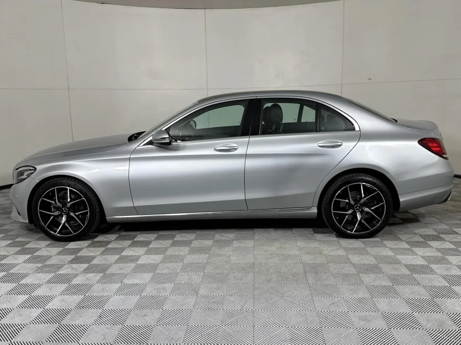 Used 2020 Mercedes-Benz C-Class C200 Avantgarde - WeBuyCars Midstream