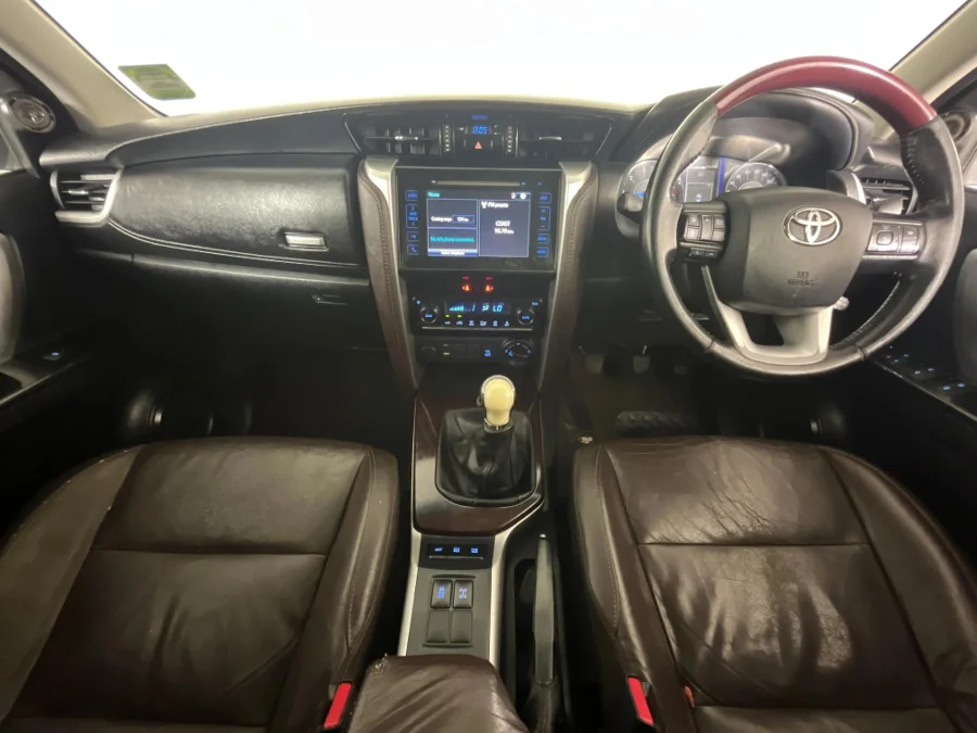 Used 2018 Toyota Fortuner 2.8GD-6 4x4 - WeBuyCars Riverhorse Used 2018 Toyota Fortuner 2.8GD-6 4x4 - WeBuyCars Riverhorse