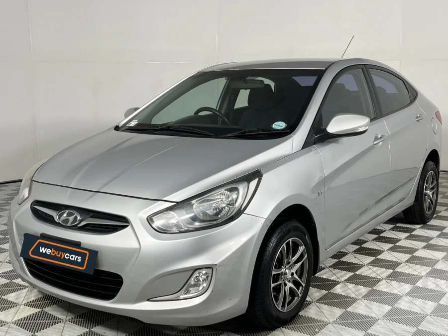 Used 2011 Hyundai Accent sedan 1.6 Fluid - WeBuyCars Silverlakes Used 2011 Hyundai Accent sedan 1.6 Fluid - WeBuyCars Silverlakes