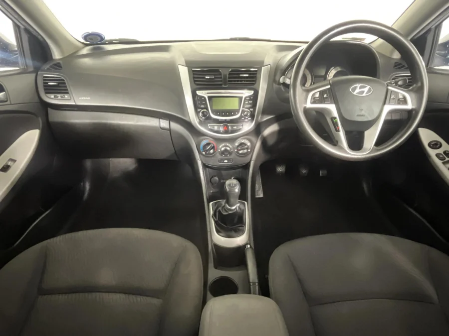 Used 2011 Hyundai Accent sedan 1.6 Fluid - WeBuyCars Silverlakes Used 2011 Hyundai Accent sedan 1.6 Fluid - WeBuyCars Silverlakes
