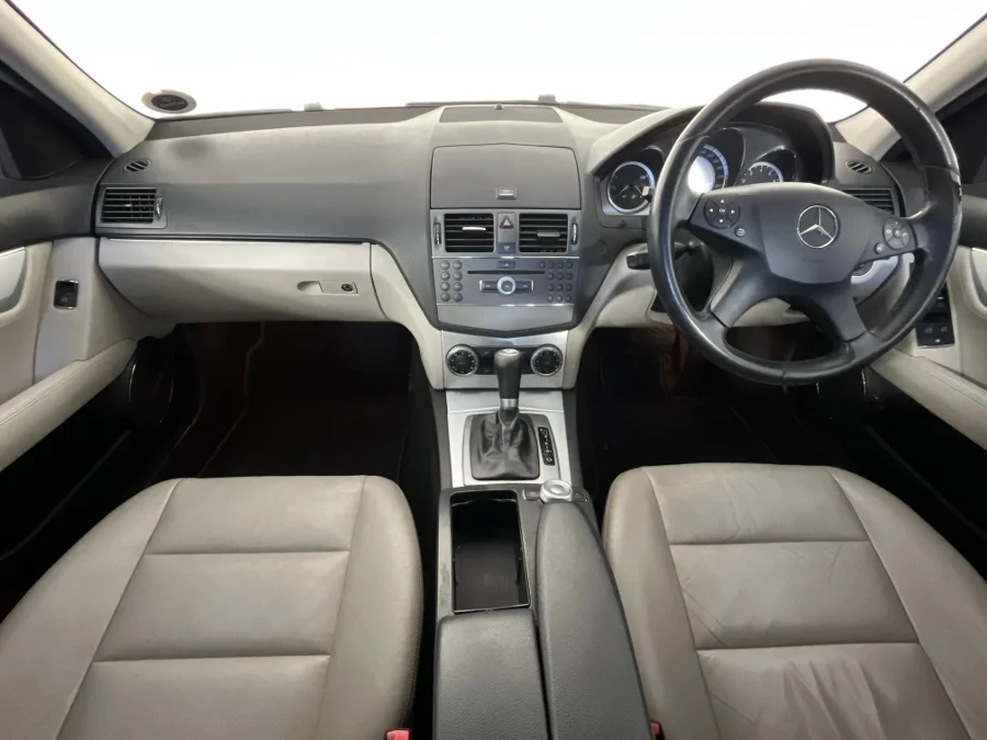 Used 2009 Mercedes-Benz C-Class C200 Kompressor Avantgarde Touchshift - WeBuyCars George Used 2009 Mercedes-Benz C-Class C200 Kompressor Avantgarde Touchshift - WeBuyCars George