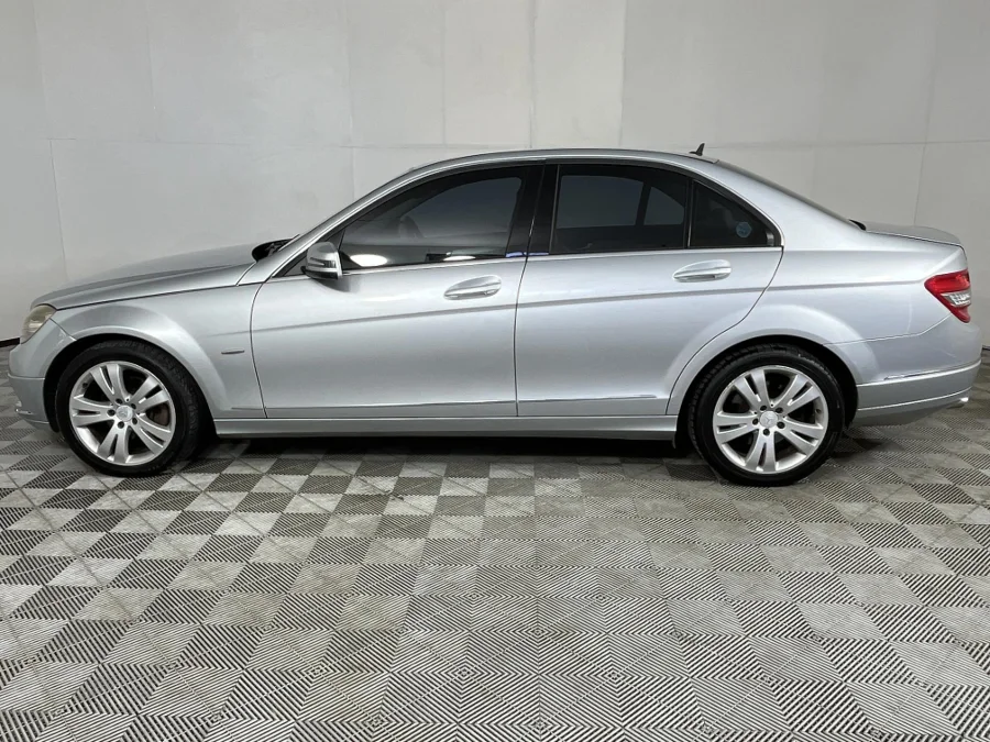 Used 2009 Mercedes-Benz C-Class C200 Kompressor Avantgarde Touchshift - WeBuyCars George Used 2009 Mercedes-Benz C-Class C200 Kompressor Avantgarde Touchshift - WeBuyCars George