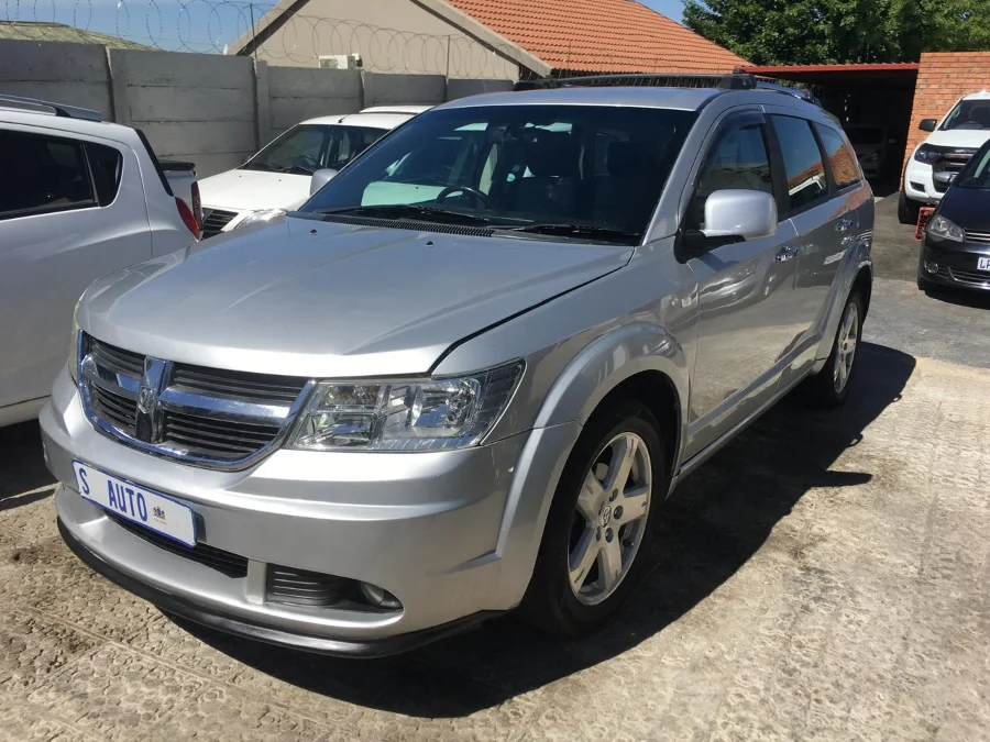 Used 2009 Dodge Journey 2.7 R/T - S-Auto