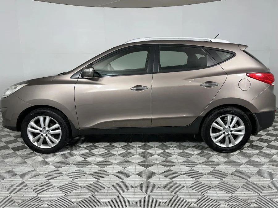 Used 2011 Hyundai ix35 2.0 Executive - WeBuyCars Richmond Used 2011 Hyundai ix35 2.0 Executive - WeBuyCars Richmond