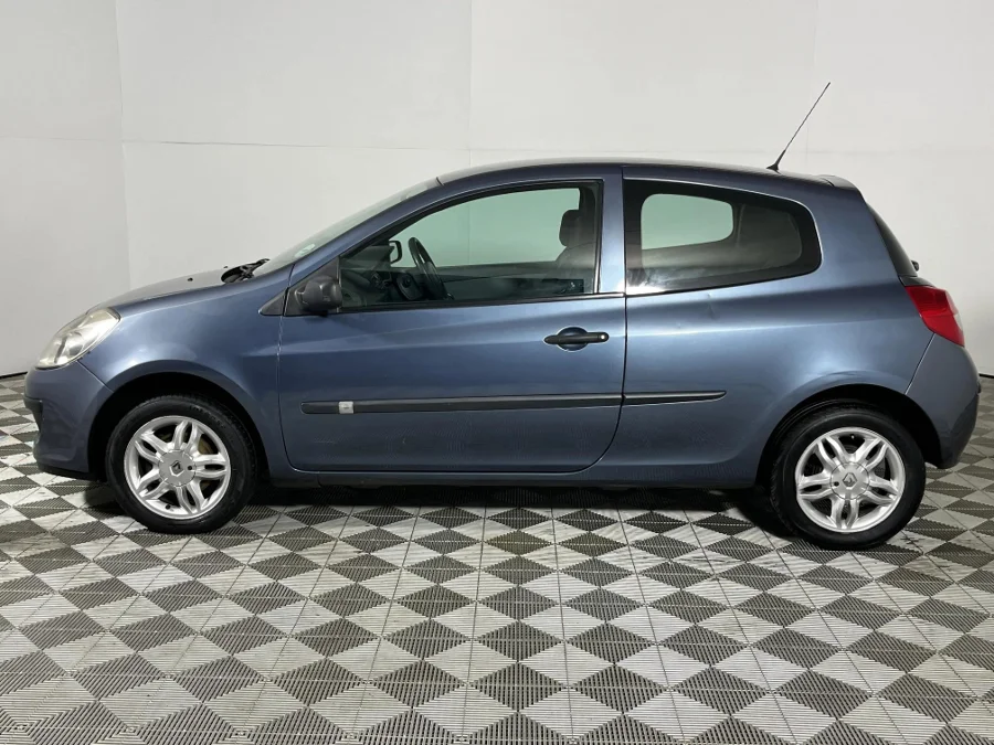 Used 2008 Renault Clio 1.4 Expression 3-door - WeBuyCars Germiston Used 2008 Renault Clio 1.4 Expression 3-door - WeBuyCars Germiston