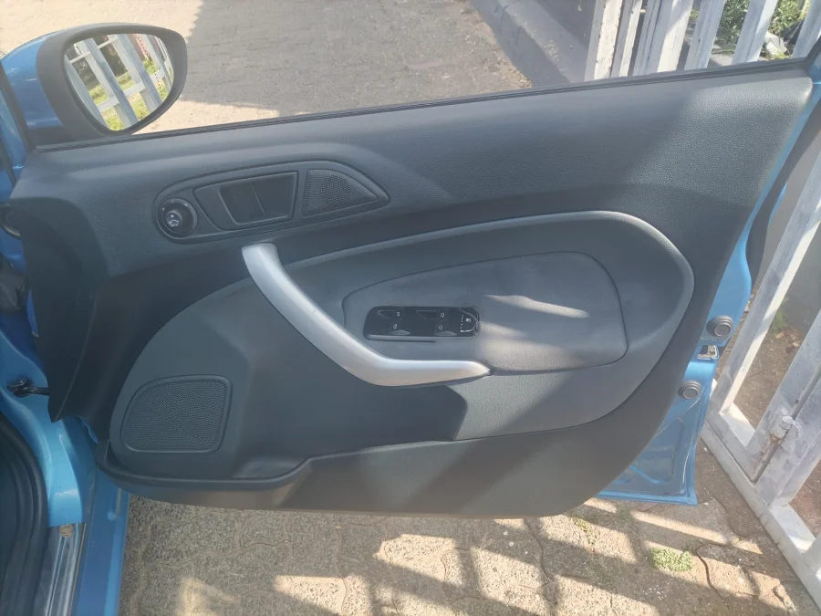 Preloaded Image 14 Preloaded Image 14