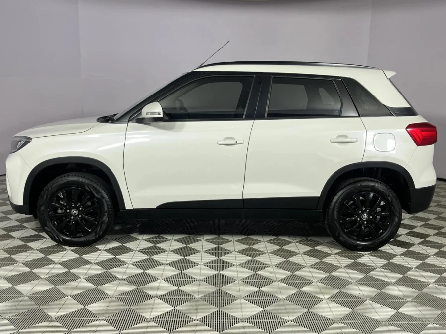 Used 2022 Toyota Urban Cruiser 1.5 XS auto - WeBuyCars Durban