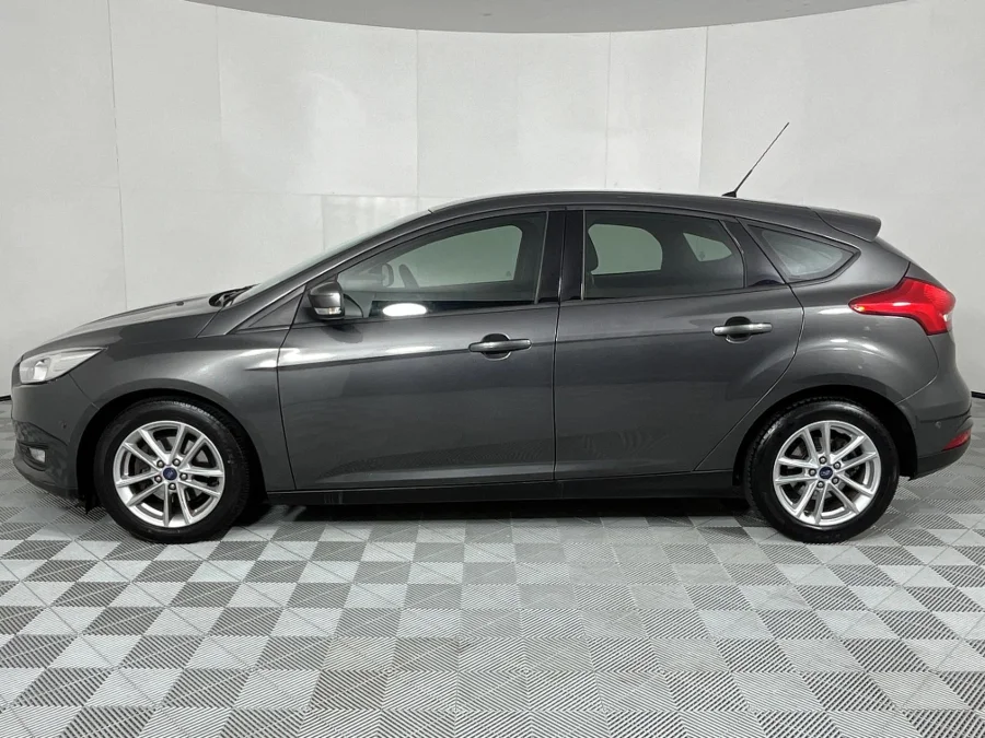 Used 2015 Ford Focus hatch 1.0T Trend - WeBuyCars Gqeberha Used 2015 Ford Focus hatch 1.0T Trend - WeBuyCars Gqeberha