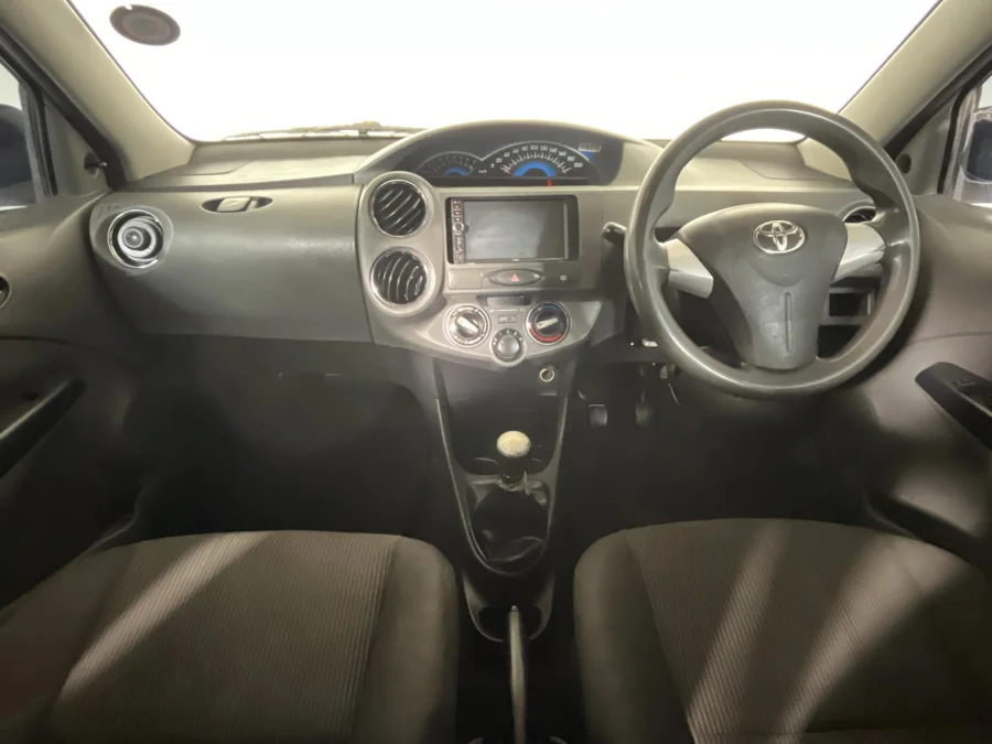 Used 2017 Toyota Etios sedan 1.5 Sprint - WeBuyCars Epping Used 2017 Toyota Etios sedan 1.5 Sprint - WeBuyCars Epping