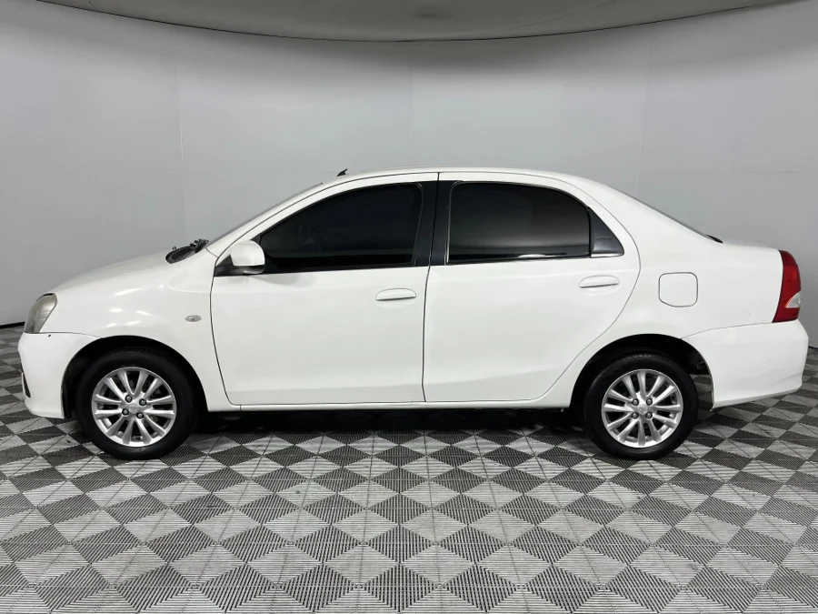 Used 2017 Toyota Etios sedan 1.5 Sprint - WeBuyCars Epping Used 2017 Toyota Etios sedan 1.5 Sprint - WeBuyCars Epping