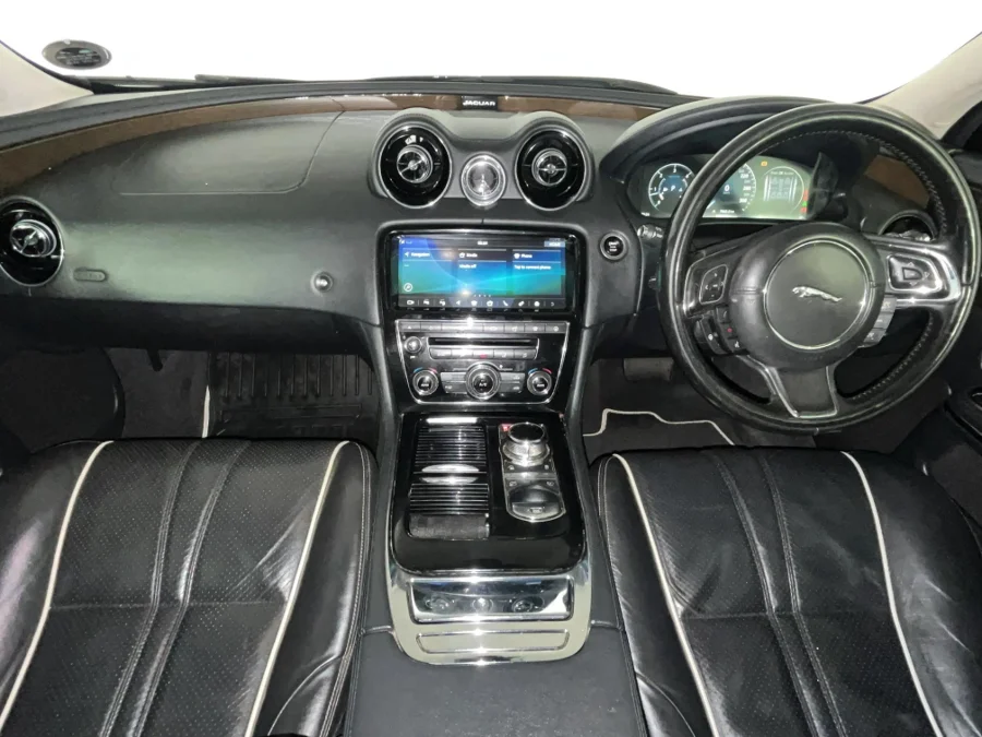 Used 2018 Jaguar XJ L 3.0D Premium Luxury - WeBuyCars Durban Used 2018 Jaguar XJ L 3.0D Premium Luxury - WeBuyCars Durban