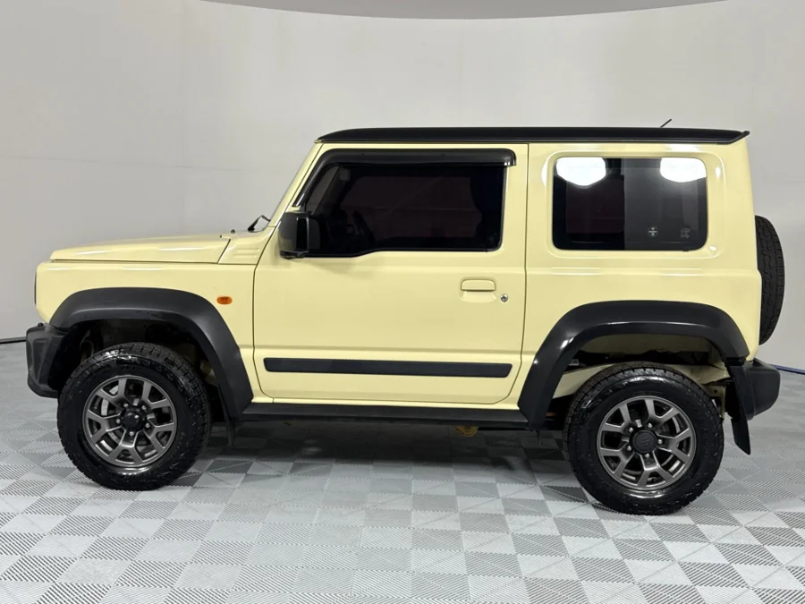 Used 2022 Suzuki Jimny 1.5 GLX AllGrip 3-door manual - WeBuyCars Vereeniging