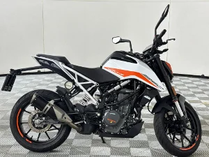 Used 2025 KTM Duke 390 Duke