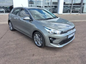 Used 2022 Kia Rio hatch 1.4 EX