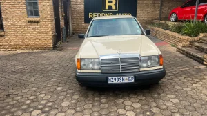 Used 1989 Mercedes-Benz C-Class C200 Classic