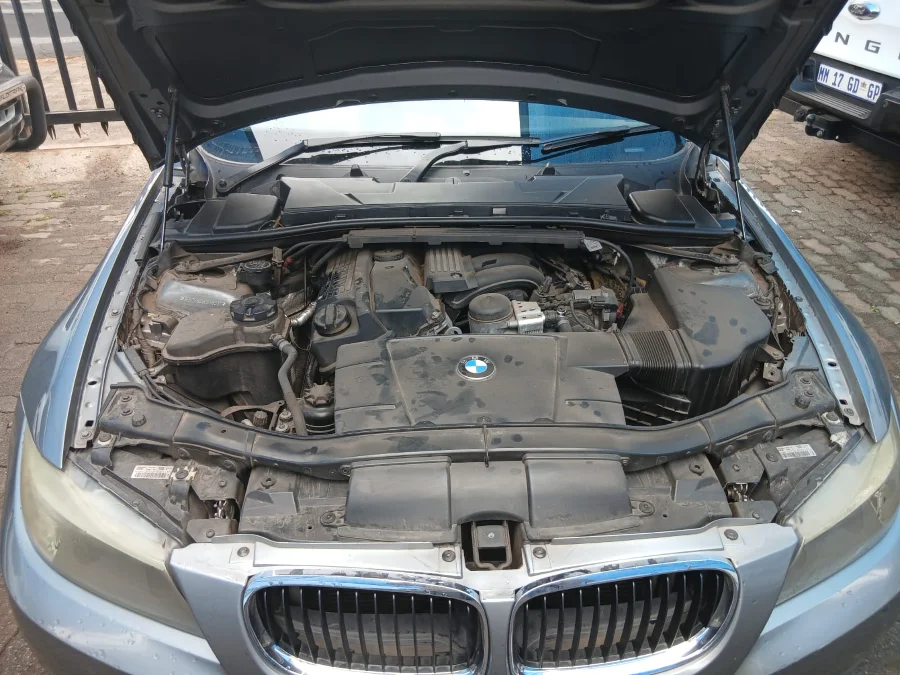 Used 2011 BMW 3 Series 320i auto - Tafeek Cars Used 2011 BMW 3 Series 320i auto - Tafeek Cars