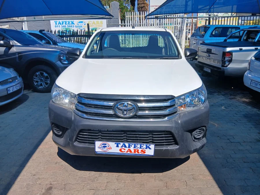 Used 2021 Toyota Hilux 2.0 - Tafeek Cars