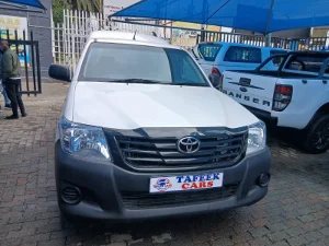 Used 2015 Toyota Hilux 2.5D-4D S