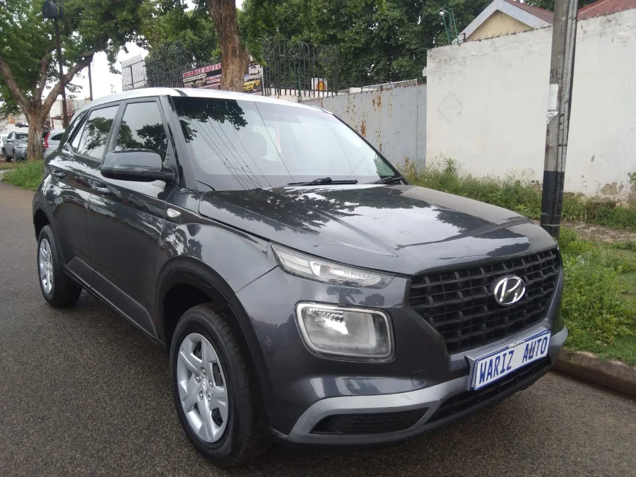 Used 2021 Hyundai Venue 1.0T Motion auto - Wariz Auto Used 2021 Hyundai Venue 1.0T Motion auto - Wariz Auto