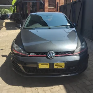 Used 2014 Volkswagen Golf GTI auto