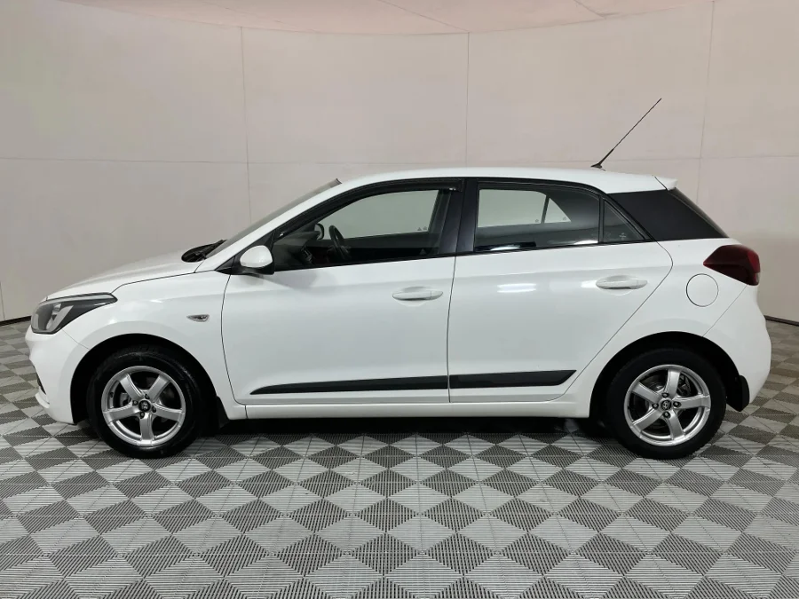 Used 2018 Hyundai i20 1.2 Motion - WeBuyCars JHB South Used 2018 Hyundai i20 1.2 Motion - WeBuyCars JHB South