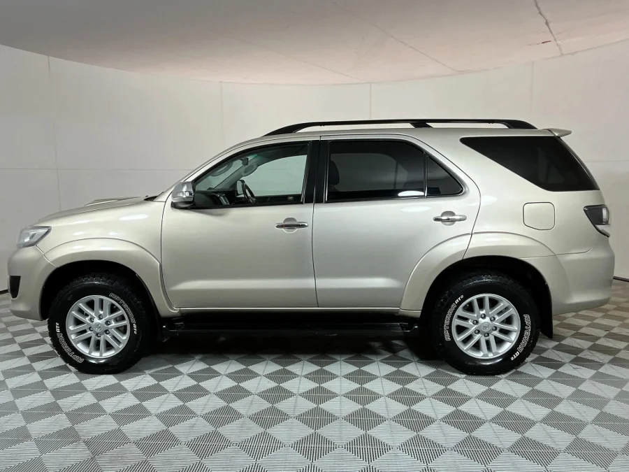 Used 2015 Toyota Fortuner 3.0D-4D Limited - WeBuyCars JHB South