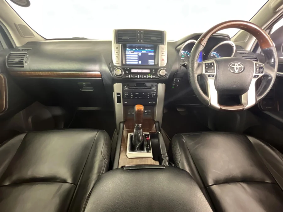 Used 2010 Toyota Land Cruiser Prado 4.0 VX - WeBuyCars Riverhorse Used 2010 Toyota Land Cruiser Prado 4.0 VX - WeBuyCars Riverhorse