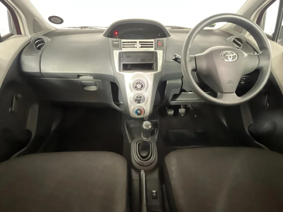 Used 2006 Toyota Yaris 1.0 5-door T1 (aircon+CD) - WeBuyCars Silverlakes Used 2006 Toyota Yaris 1.0 5-door T1 (aircon+CD) - WeBuyCars Silverlakes
