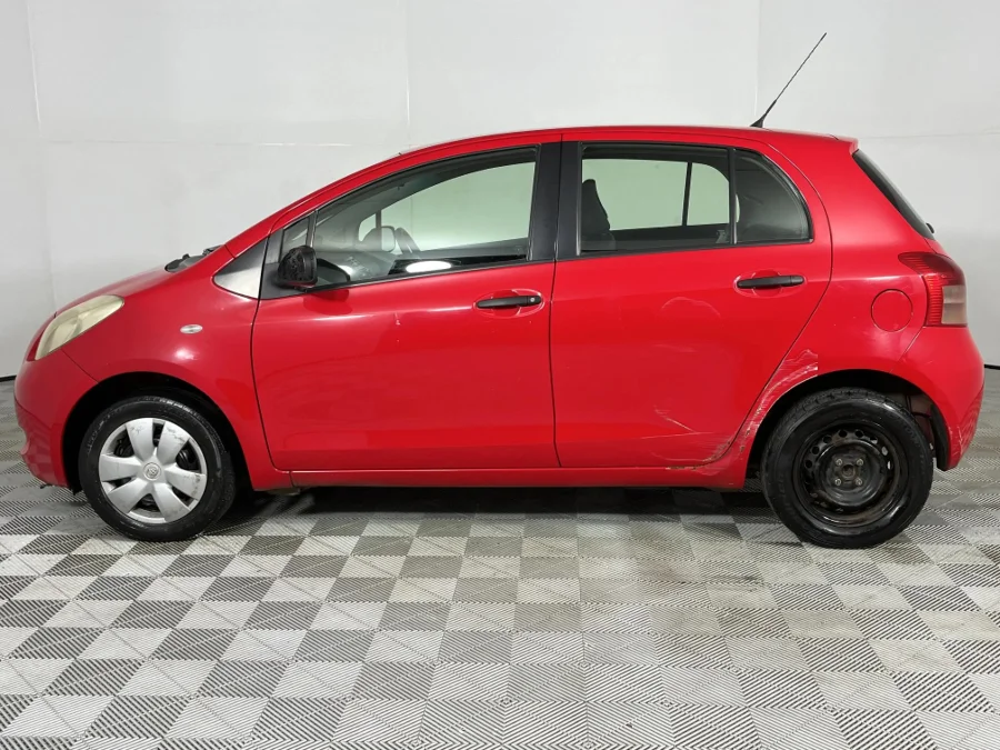 Used 2006 Toyota Yaris 1.0 5-door T1 (aircon+CD) - WeBuyCars Silverlakes Used 2006 Toyota Yaris 1.0 5-door T1 (aircon+CD) - WeBuyCars Silverlakes