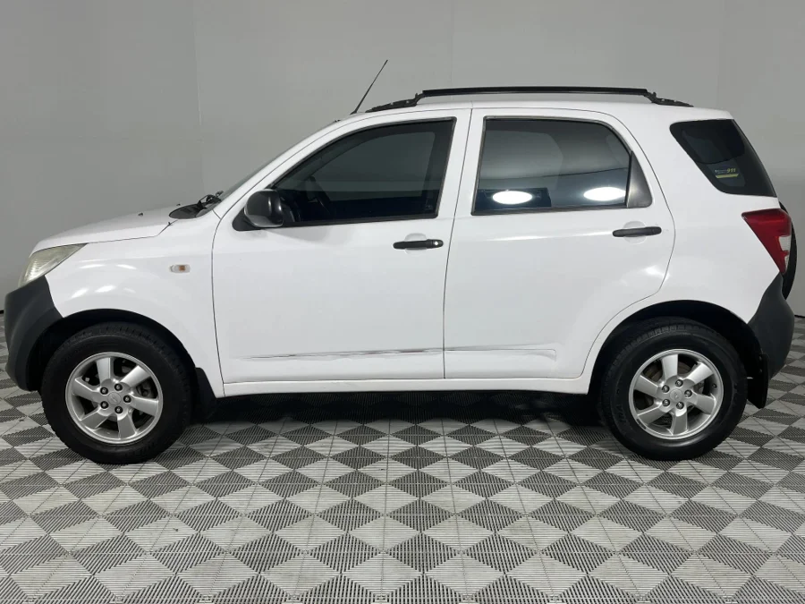 Used 2007 Daihatsu Terios 1.5 Diva Deluxe - WeBuyCars Richmond Used 2007 Daihatsu Terios 1.5 Diva Deluxe - WeBuyCars Richmond