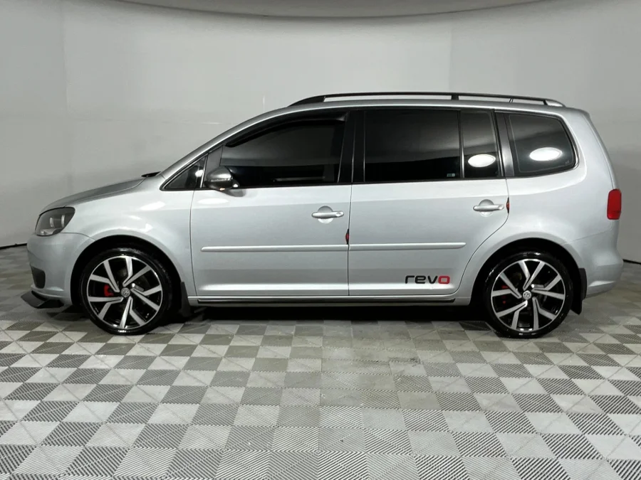 Used 2014 Volkswagen Touran 2.0TDI Trendline auto - WeBuyCars Silverlakes Used 2014 Volkswagen Touran 2.0TDI Trendline auto - WeBuyCars Silverlakes
