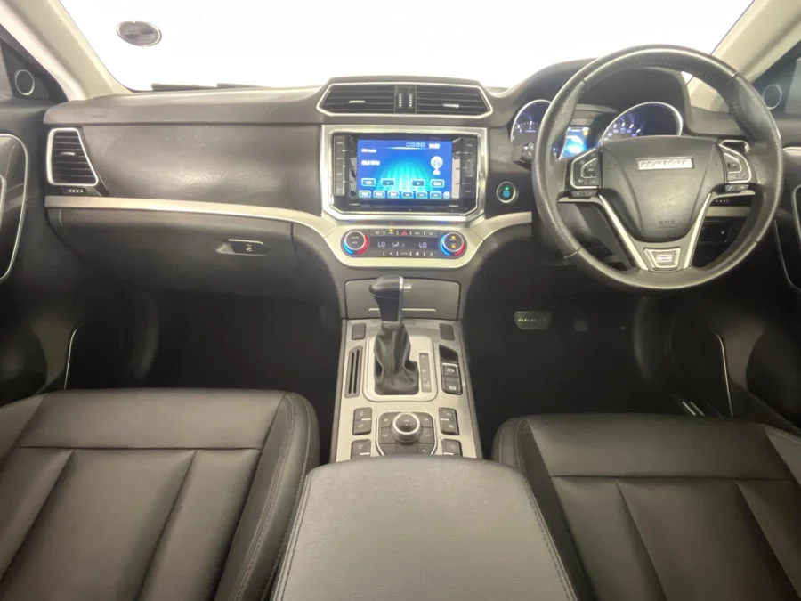 Used 2020 Haval H6 C 2.0T Luxury auto - WeBuyCars Epping Used 2020 Haval H6 C 2.0T Luxury auto - WeBuyCars Epping