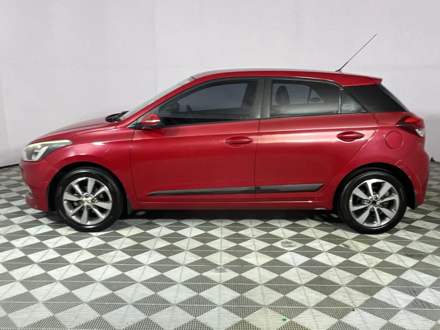Used 2017 Hyundai i20 1.4 Fluid - WeBuyCars Brackenfell Cape Town Used 2017 Hyundai i20 1.4 Fluid - WeBuyCars Brackenfell Cape Town