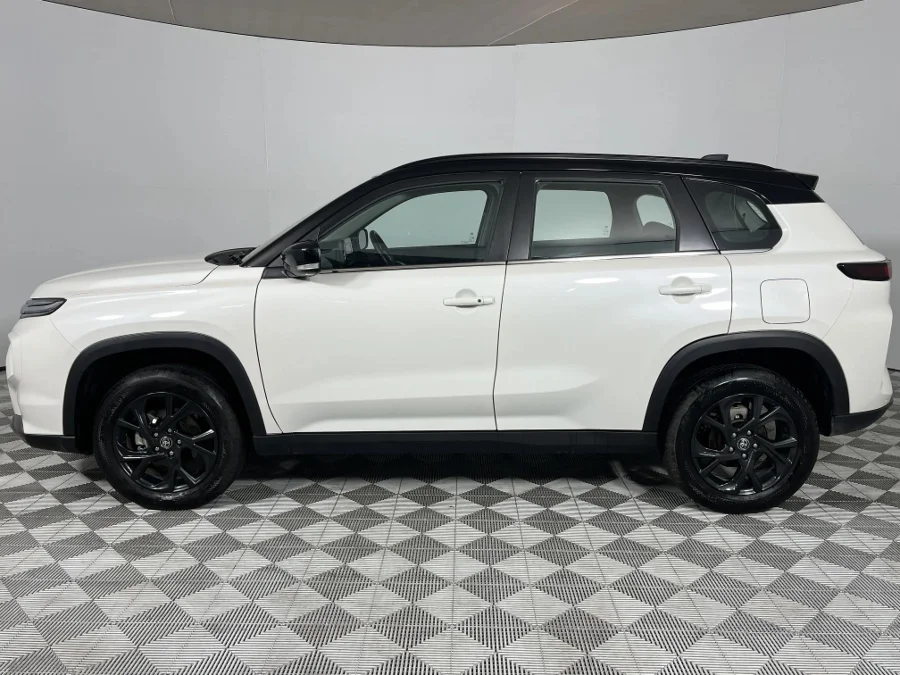 Used 2024 Toyota Urban Cruiser 1.5 XR auto - WeBuyCars Richmond Used 2024 Toyota Urban Cruiser 1.5 XR auto - WeBuyCars Richmond