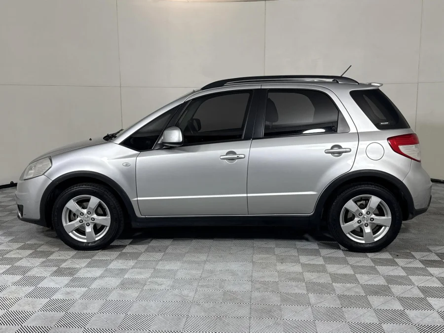 Used 2012 Suzuki SX4 2.0 4x4 - WeBuyCars Midstream Used 2012 Suzuki SX4 2.0 4x4 - WeBuyCars Midstream