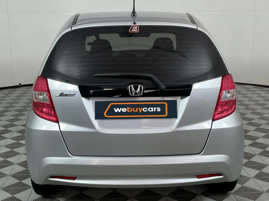 Preloaded Image 18 Preloaded Image 18