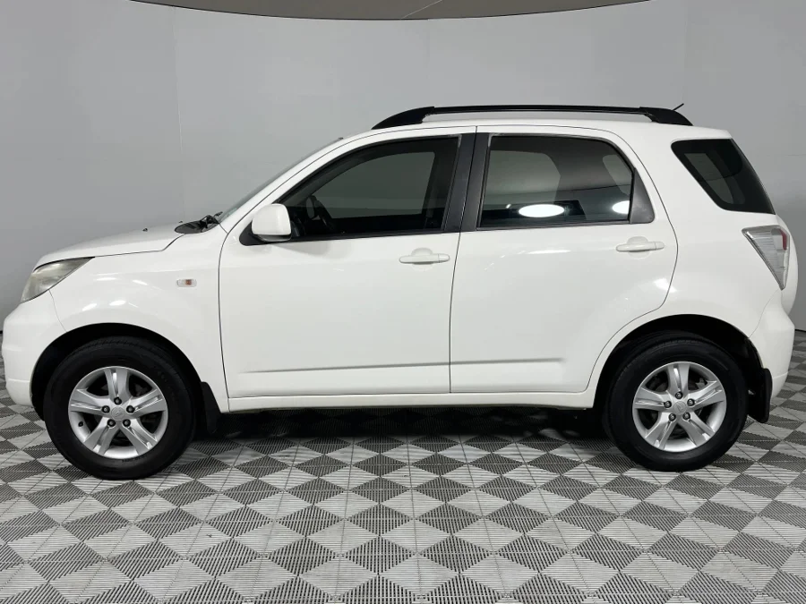 Used 2010 Daihatsu Terios 1.5 Diva Deluxe - WeBuyCars Richmond Used 2010 Daihatsu Terios 1.5 Diva Deluxe - WeBuyCars Richmond