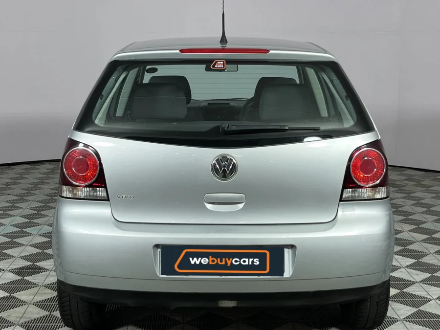 Preloaded Image 16