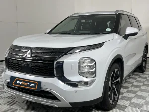 Used 2023 Mitsubishi Outlander 2.5 GLS Plus Used 2023 Mitsubishi Outlander 2.5 GLS Plus