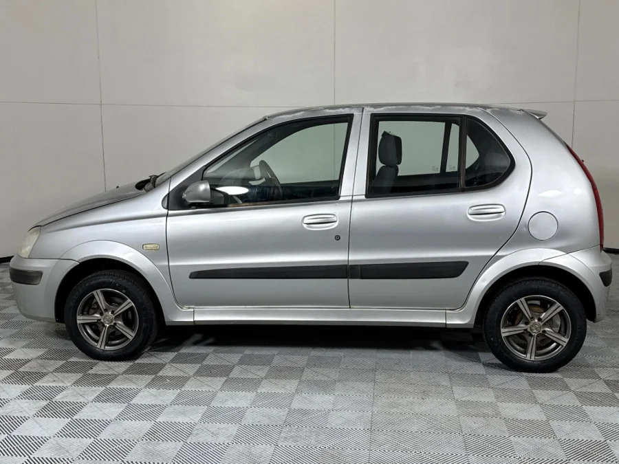Used 2005 Tata Indica 1.4 LSi - WeBuyCars Midstream Used 2005 Tata Indica 1.4 LSi - WeBuyCars Midstream