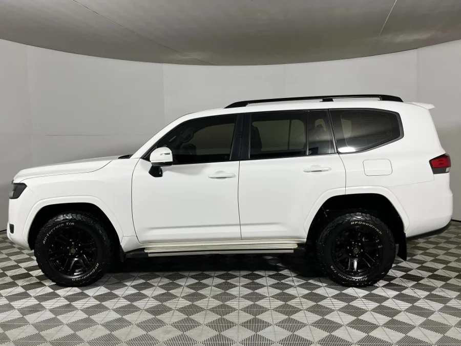 Used 2022 Toyota Land Cruiser 300 3.3D GX-R - WeBuyCars Germiston Used 2022 Toyota Land Cruiser 300 3.3D GX-R - WeBuyCars Germiston