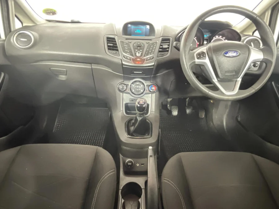 Used 2013 Ford Fiesta 5-door 1.6TDCi Ambiente - WeBuyCars Richmond Used 2013 Ford Fiesta 5-door 1.6TDCi Ambiente - WeBuyCars Richmond
